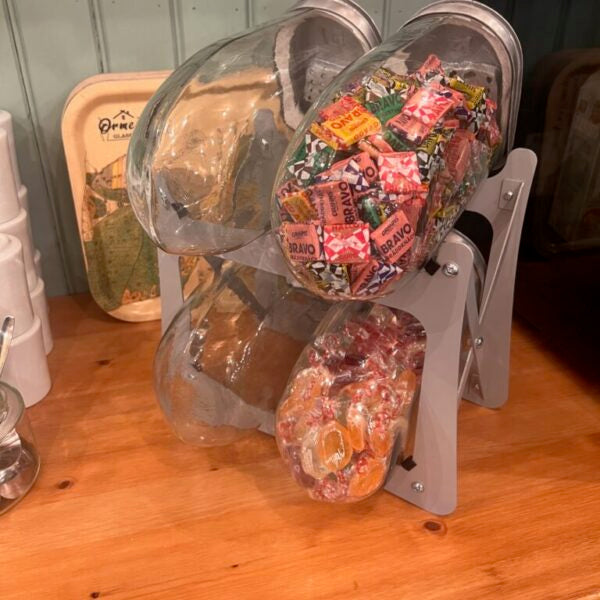 Karamellställ med 4 burkar