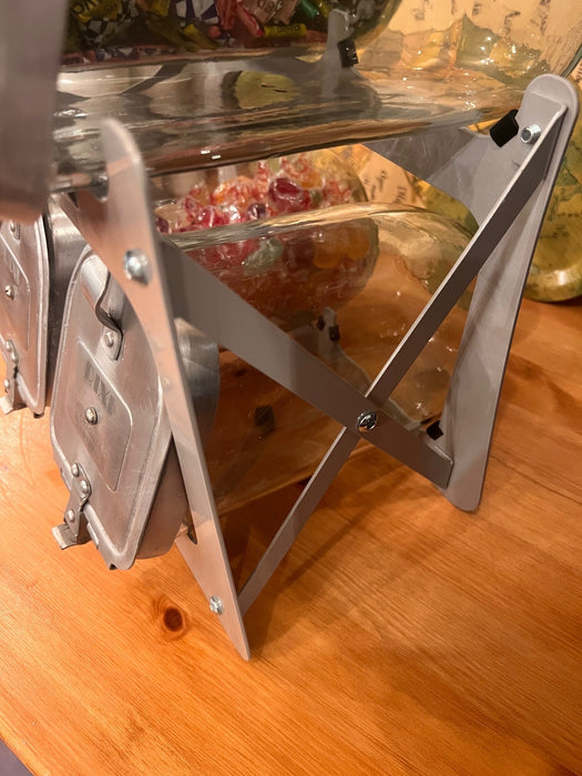 Karamellställ med 4 burkar