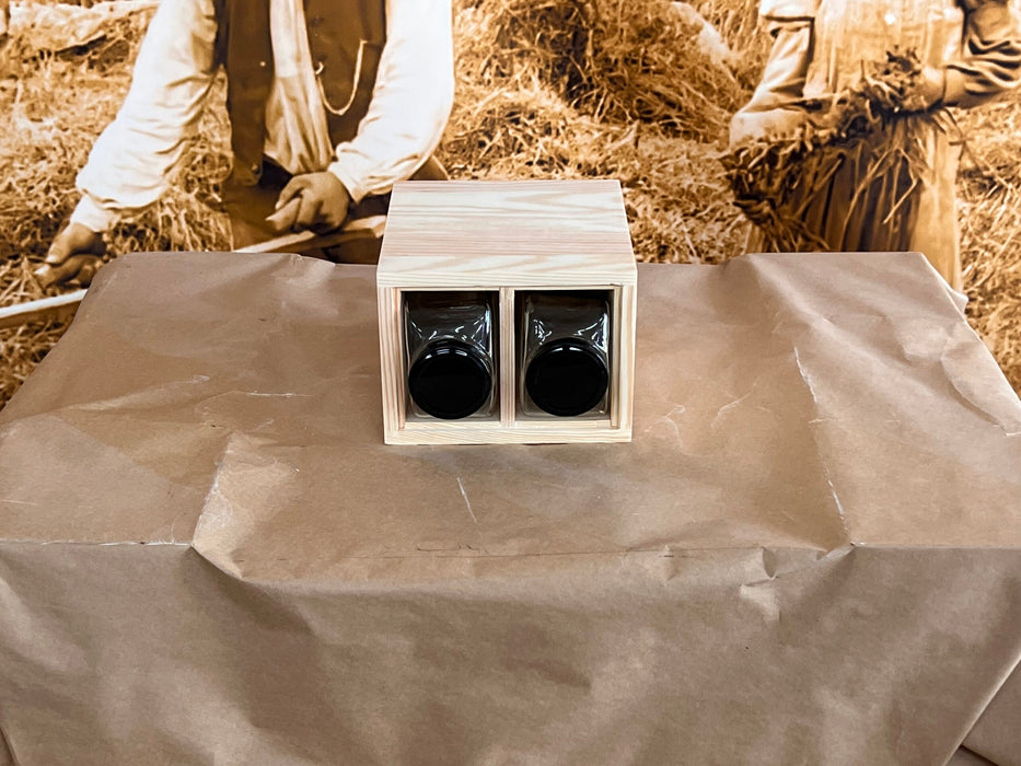 Ormesta hylla för skäppor och burkar