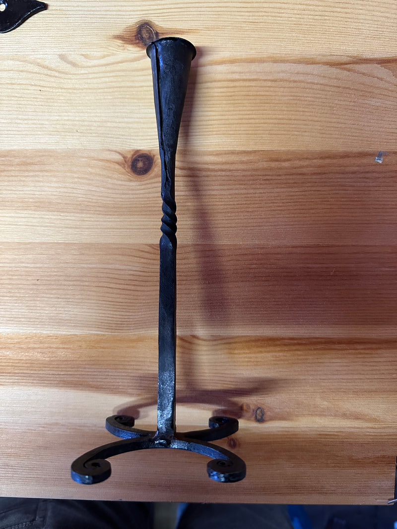 Ljusstake i smide - Ovolin